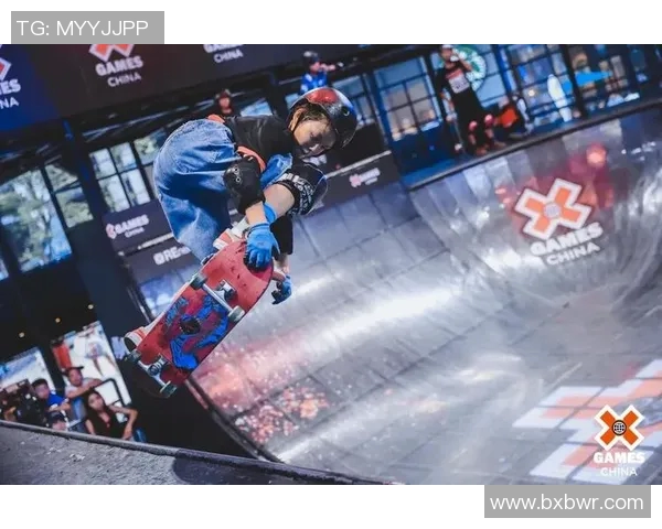 重庆滑板队的速度与技巧探秘滑板运动的魅力与挑战