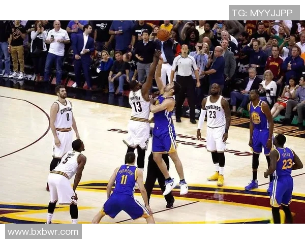 乔丹克拉克森：从替补到全明星的篮球传奇之路